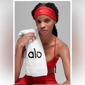 Alo Yoga “ Authentic” Airlift Headband  Bright Red